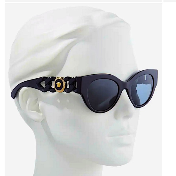 Versace phantos 52 mm cat eye sunglasses NEW Versace Phantos 52mm Cat Eye Sunglasses main image 3